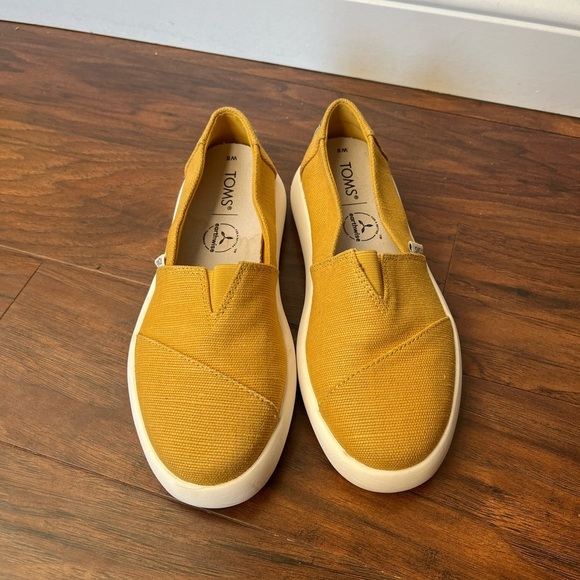 TOMS Alpargata Mallow Mustard Yellow Slip-On Shoes-Size 5 - Picture 2 of 10